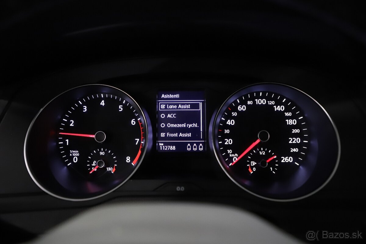 VW Passat B8 Variant 1.5TSI 110kW DSG - záruka Autodraft - 11