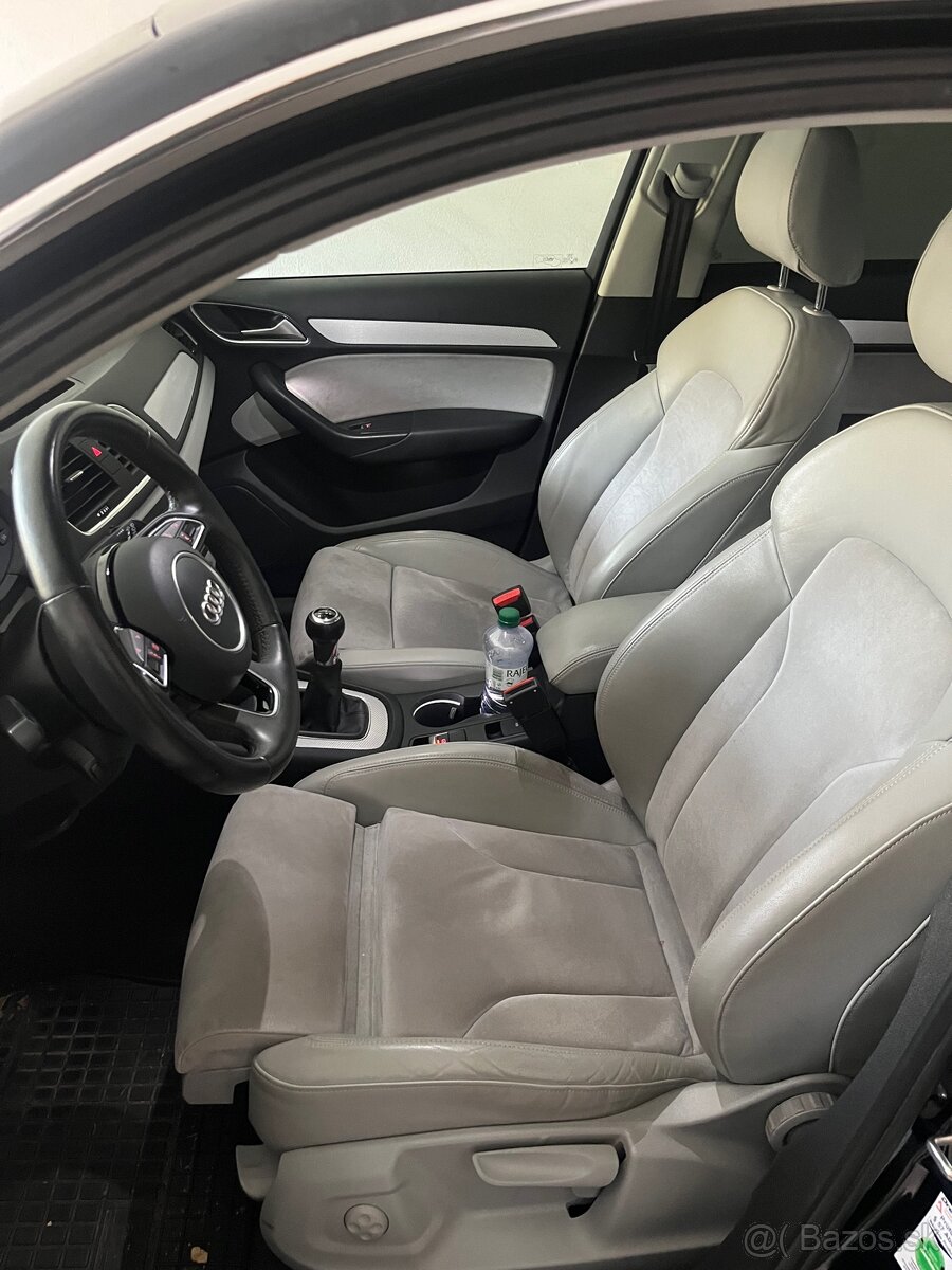 Audi Q3 2.0 TDi - 11