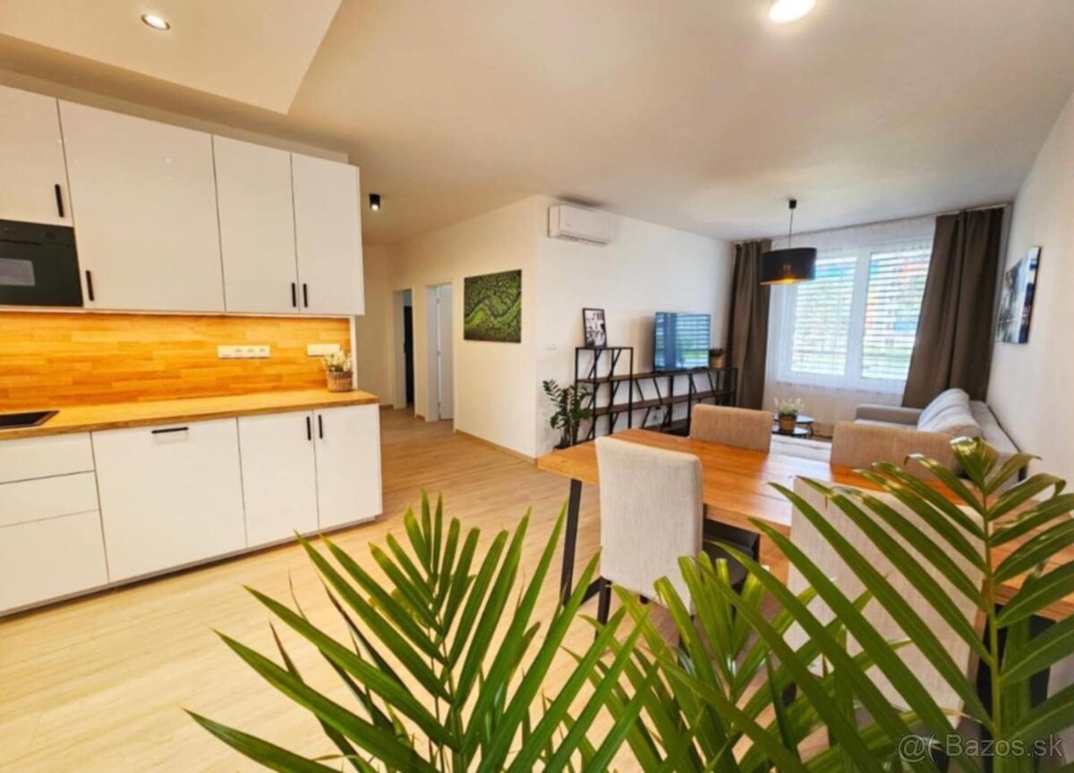 3izbove byt prenajom kratko/dlhodobu Bosakova ul - 11