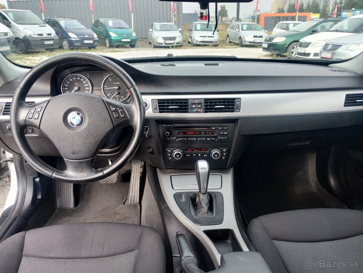 BMW Rad 3 320d A/T - 11