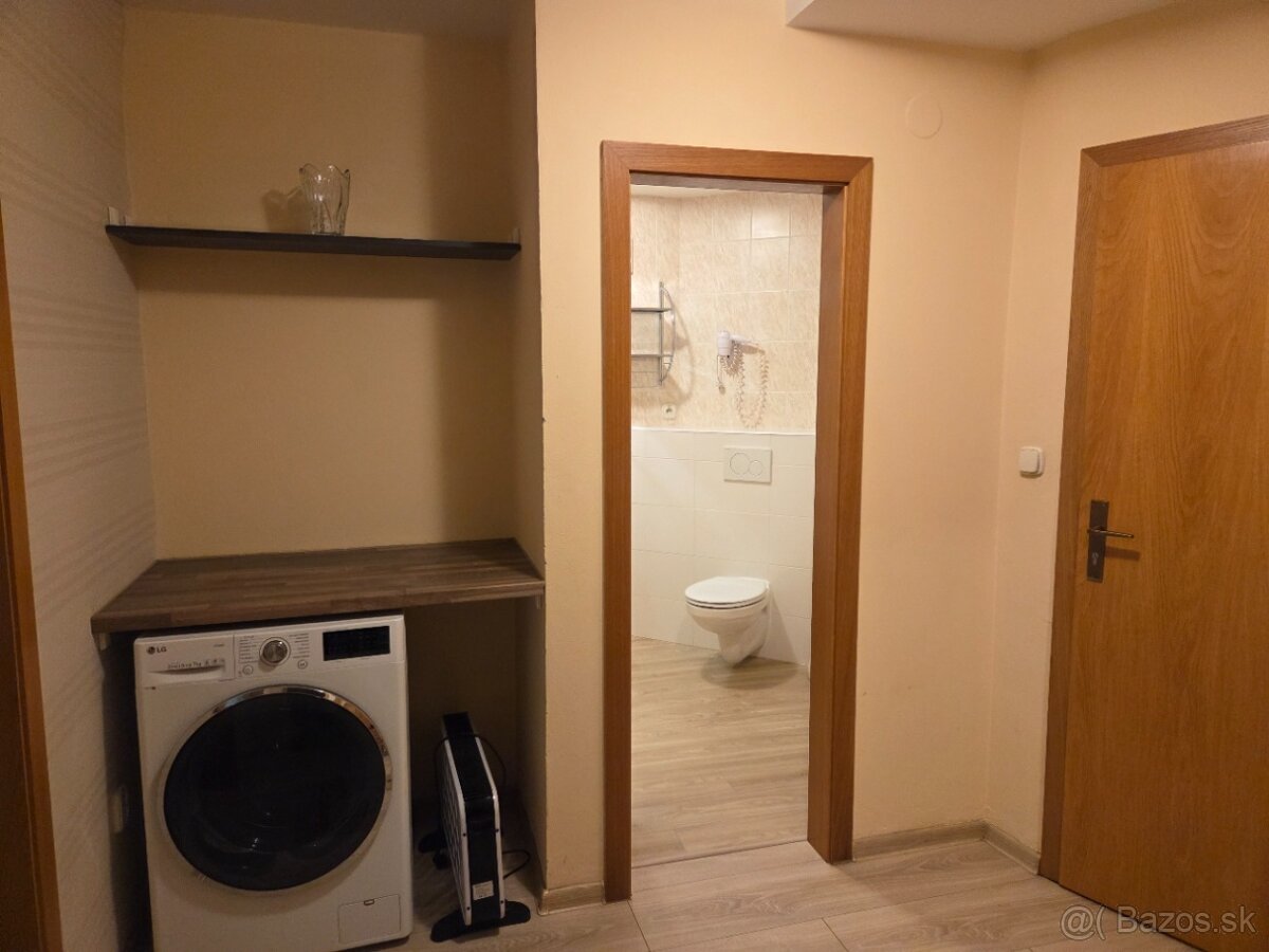 PRENAJMEM APARTMÁN V NÁMESTOVE - 11