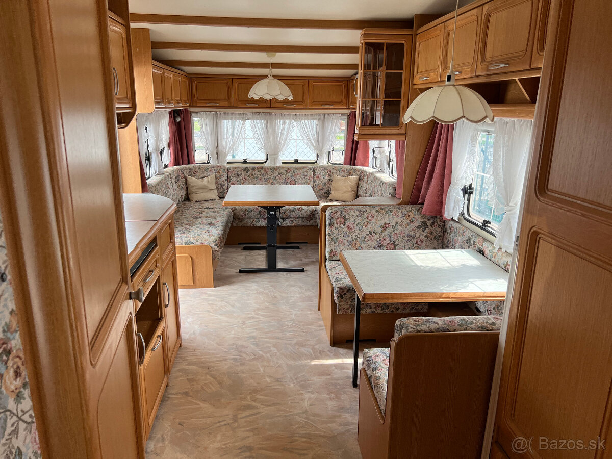 Karavan Hobby Landhaus 760-chata na kolech-PRODÁN - 11