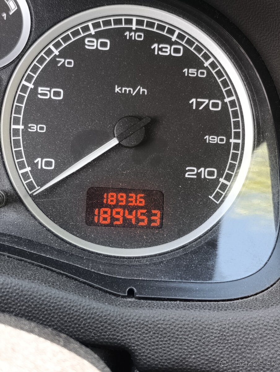 Predám Peugeot 307 - 11