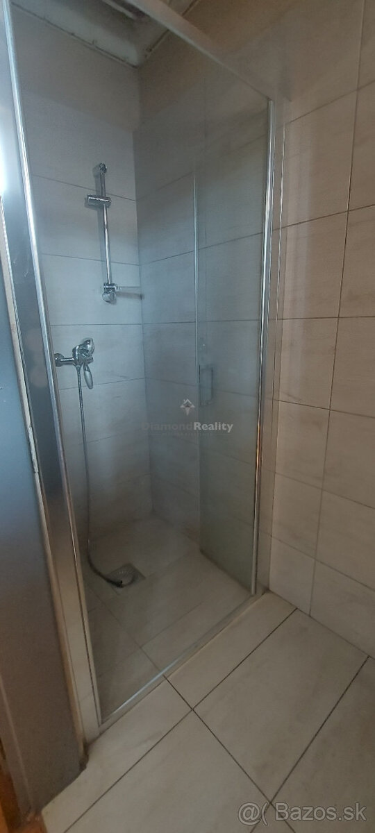 3800 m2 - PRENÁJOM skladov - 11