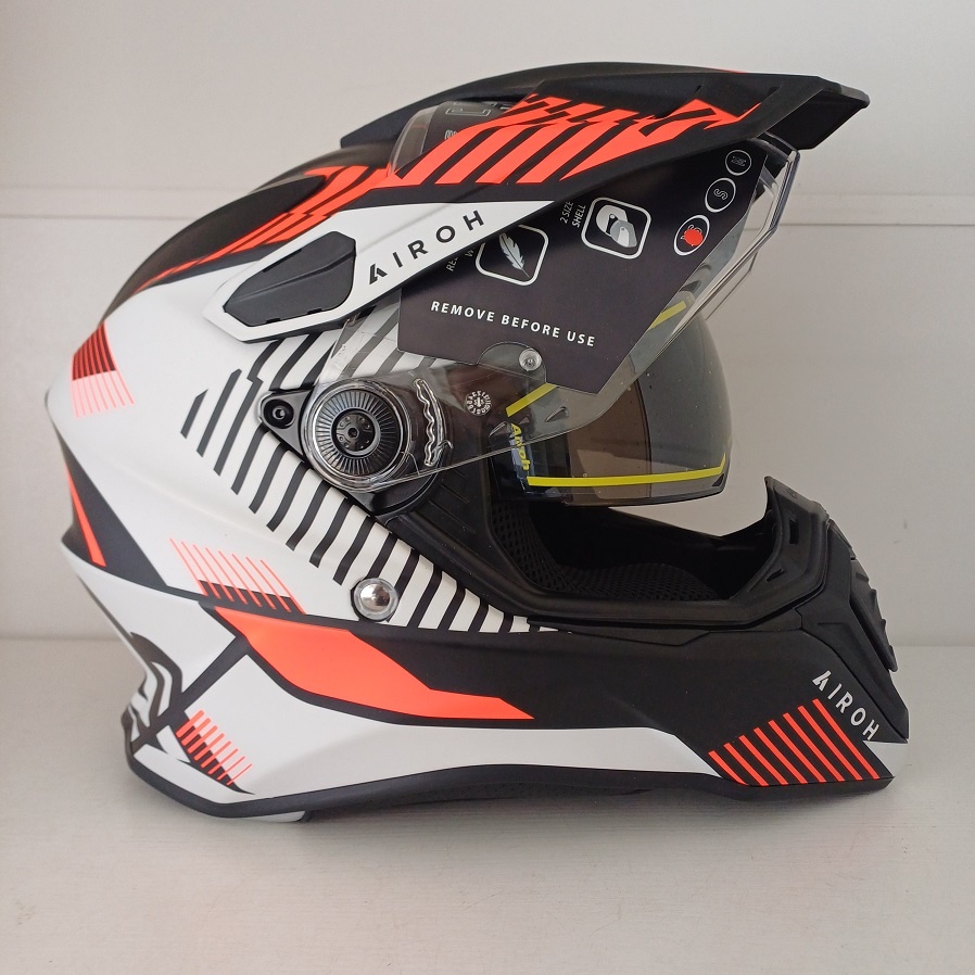 Enduro přilba Airoh COMMANDER - 11