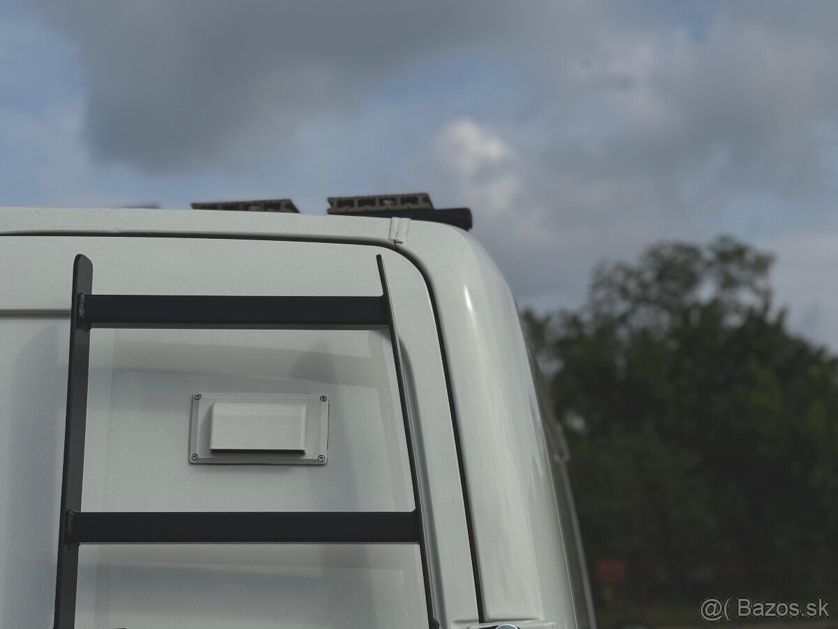 Volkswagen Crafter - campervan - 11