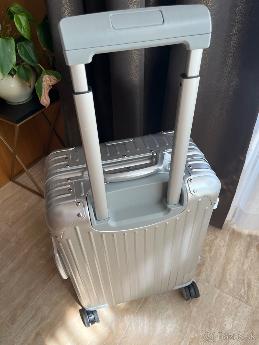 rimowa original cabin s titanium (poškodený) - 11