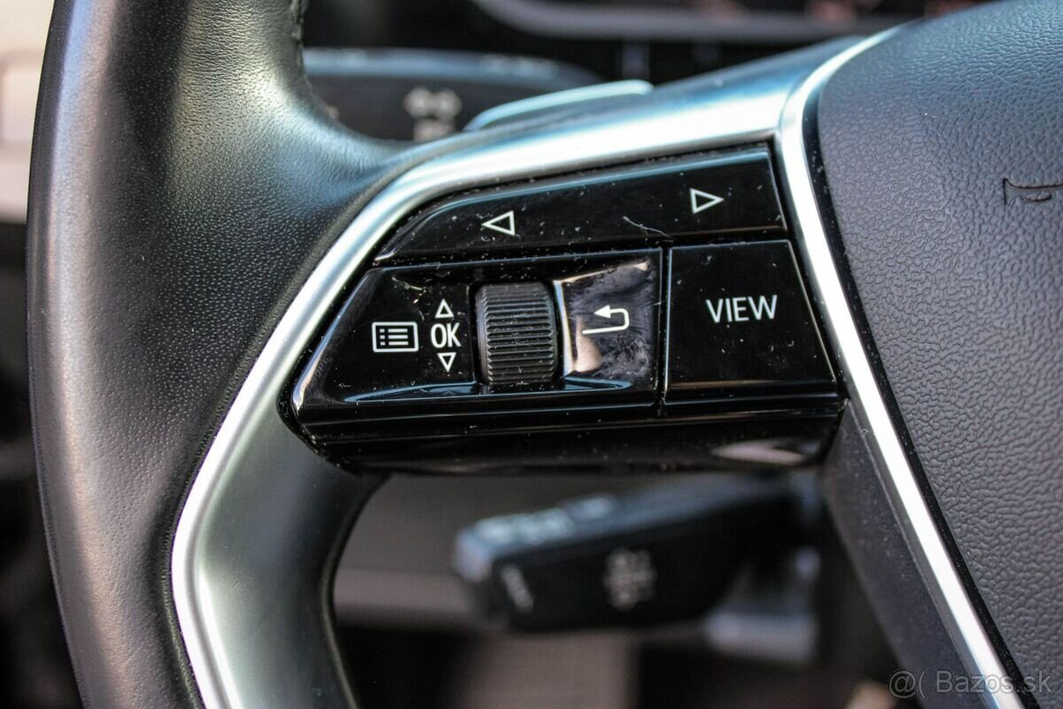 Audi E-tron 55 quattro Advanced - 11
