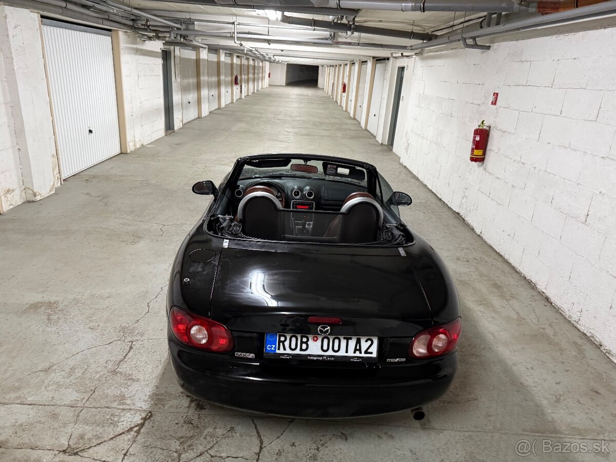 Mazdu MX-5 1.8VVTI - 11