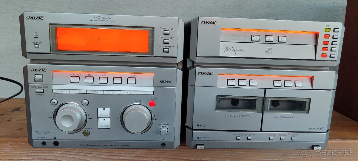 Hi-fi veža Sony - 11