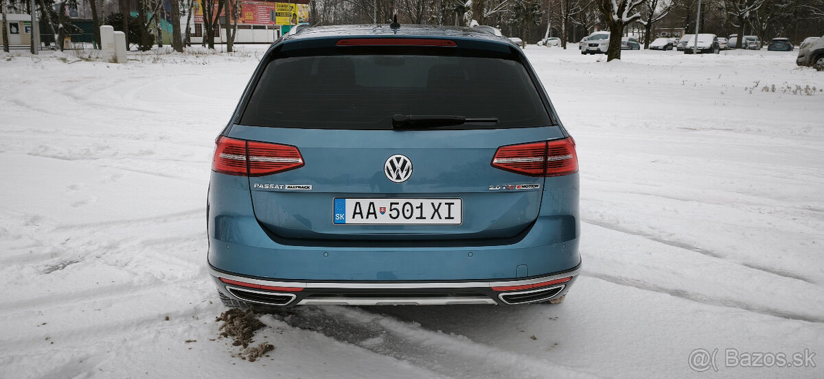 VW Passat Alltrack - 11