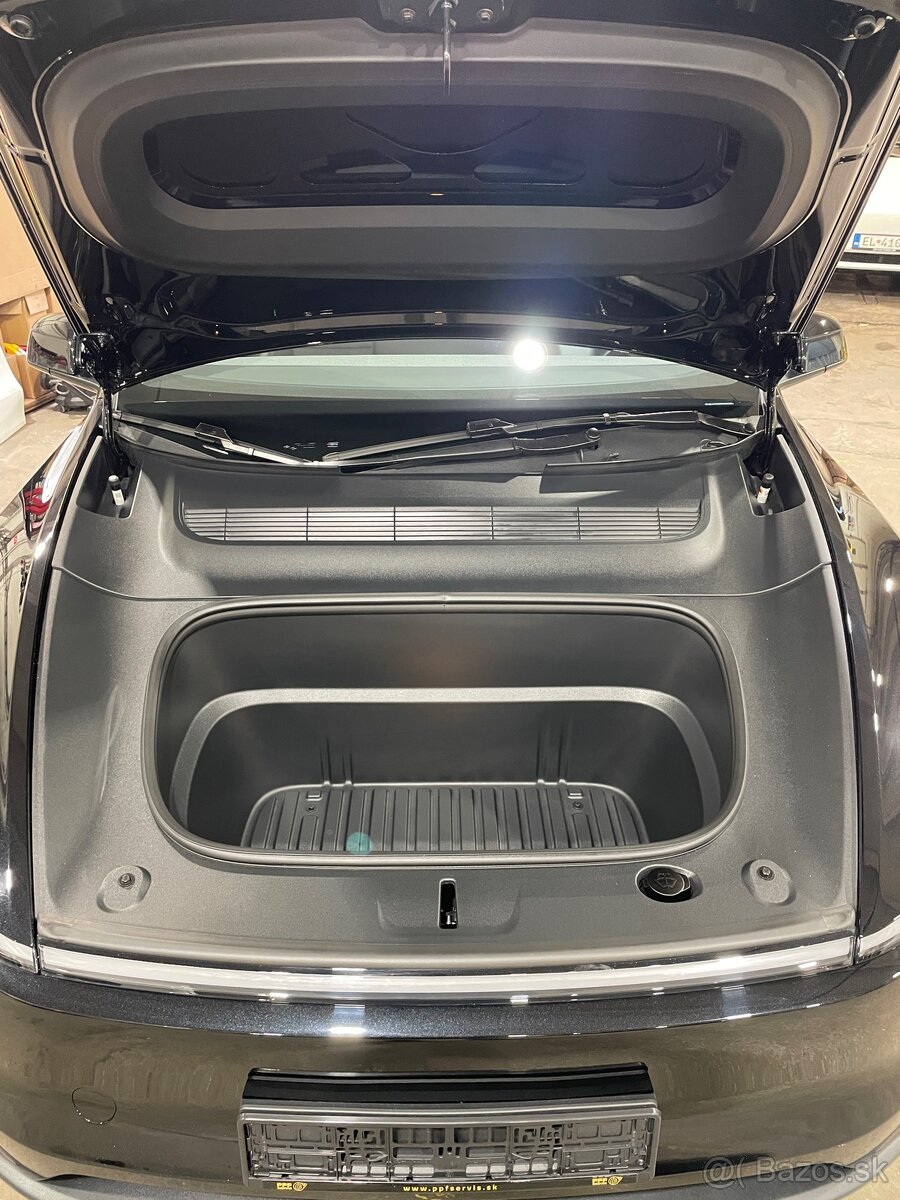 Tesla model Y Juniper LR RWD - 11