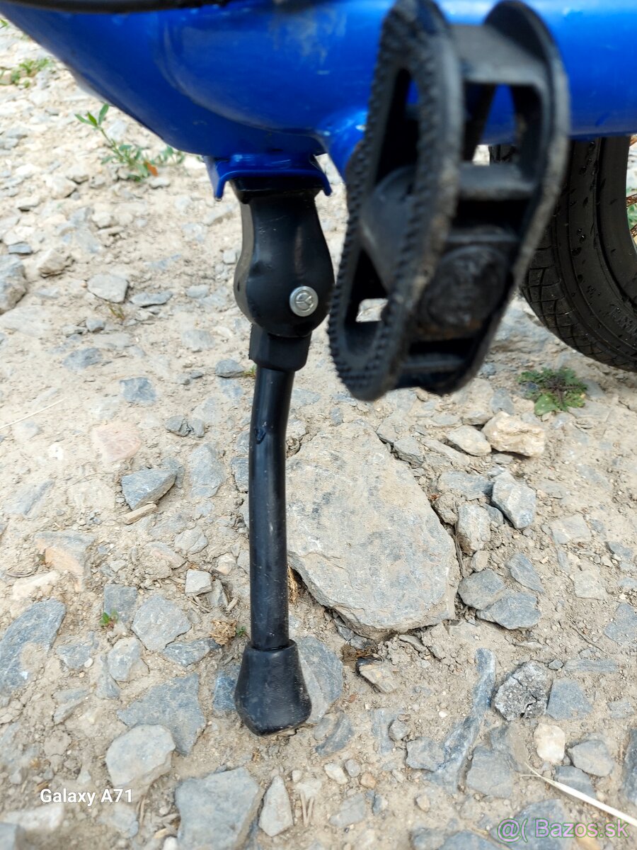 Strider 16 SPORT detské-juniorské odrážadlo - 11