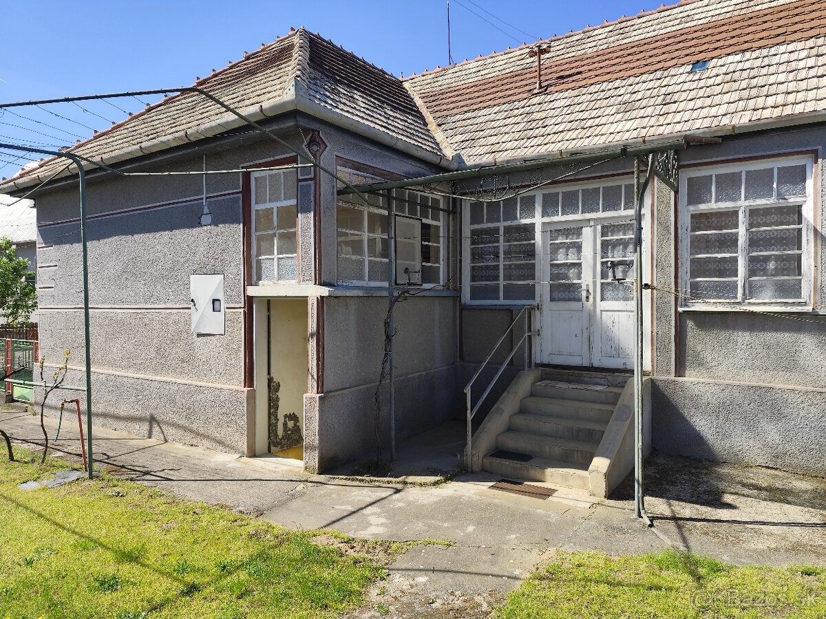 Rod. dom v Kováčovciach okr. Veľký Krtíš - 11