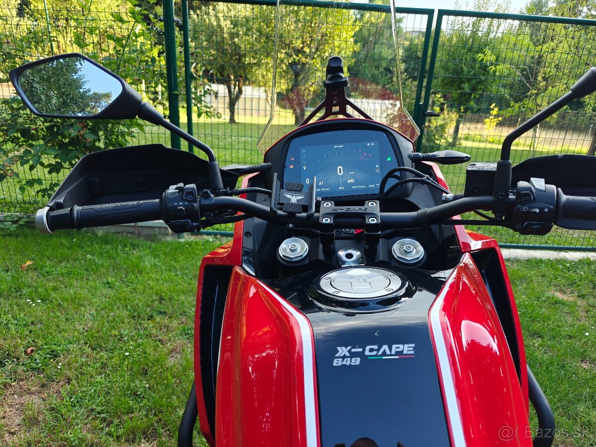 Moto Morini X-Cape 650 - 11