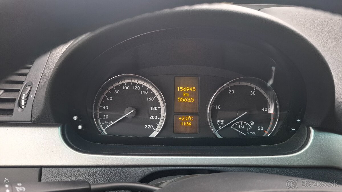 Viano 4x4 camper - 11