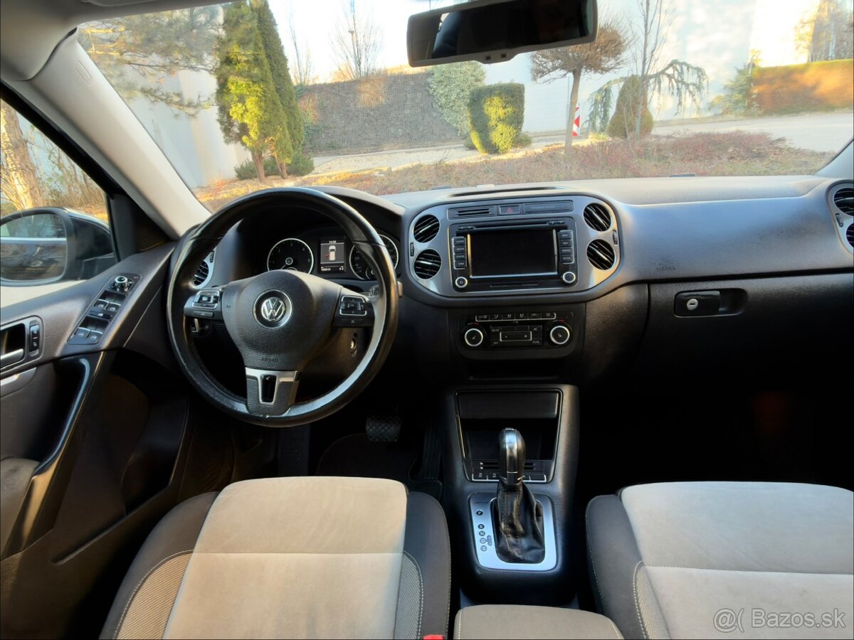 Volkswagen Tiguan 2.0TDI Highline 4x4 DSG - 11