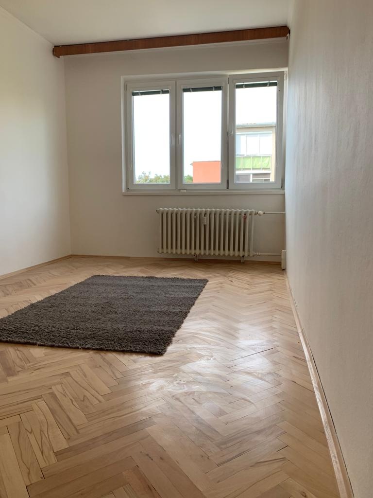 Prenájom bytu 3+1 Štúrovo – Športová ulica - 11