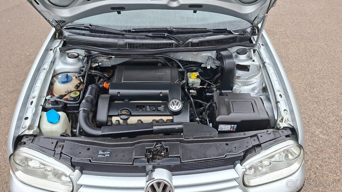 Volkswagen Golf 4 1.4 benzín - 11