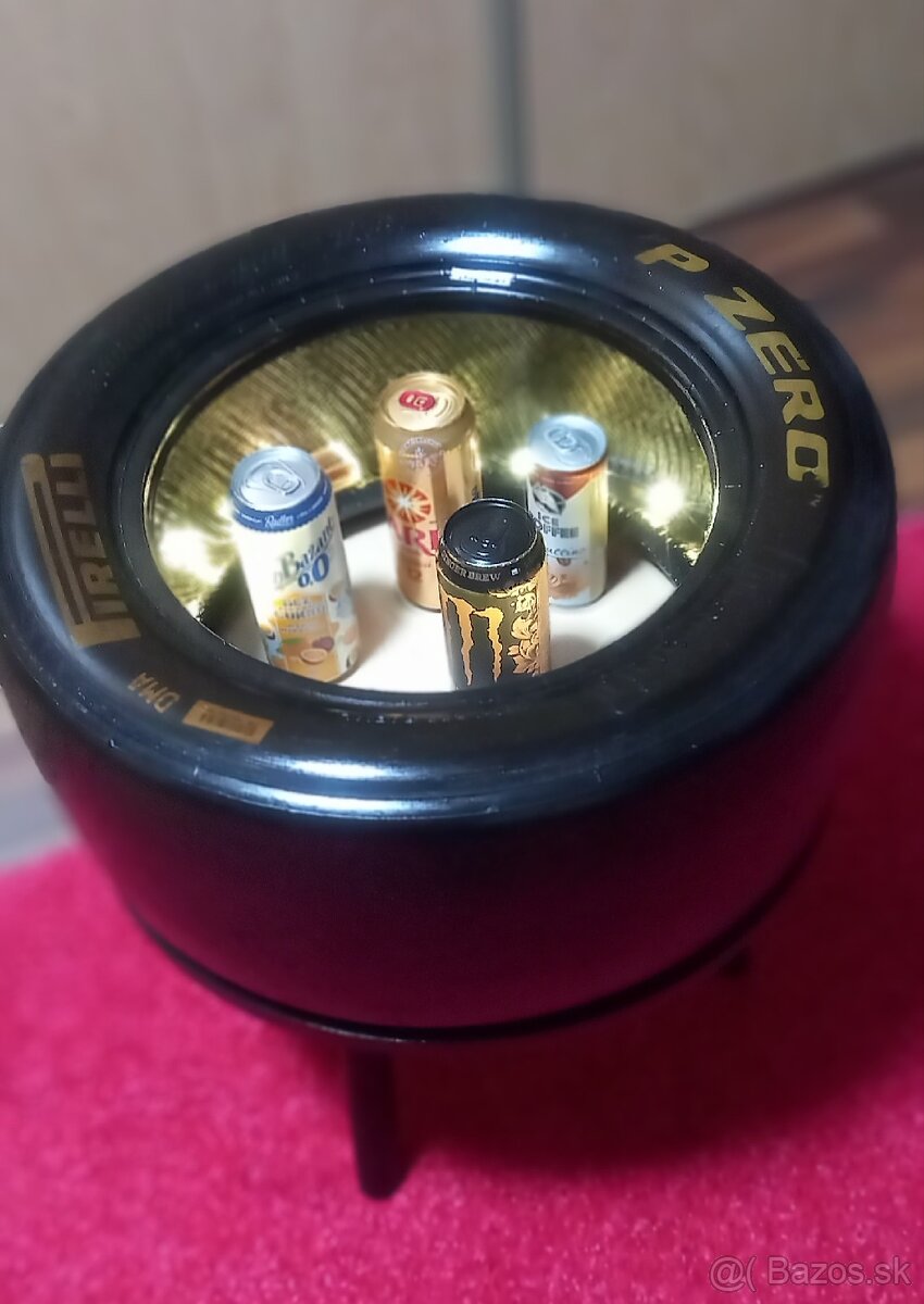 Stôl z pneumatiky formule 3000 - 11