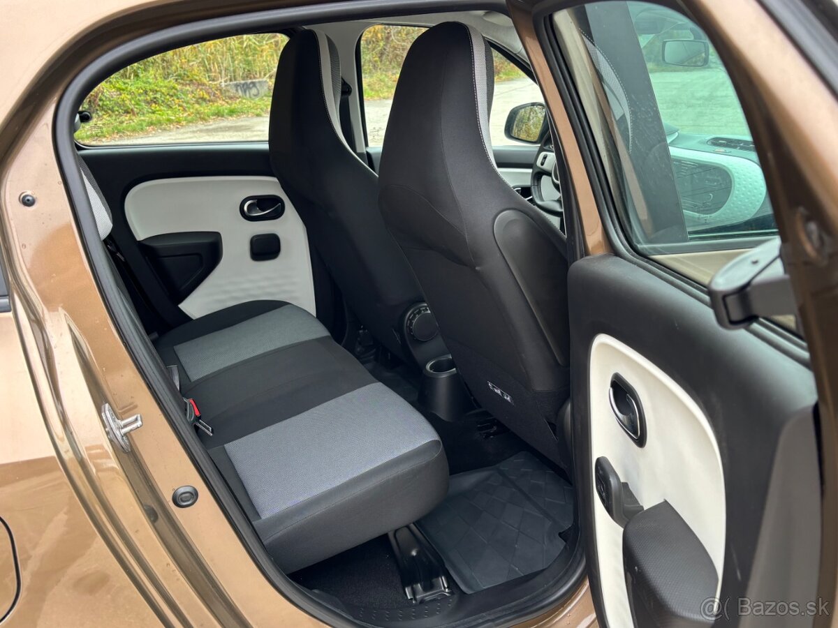 Renault Twingo 1.0sce - 11