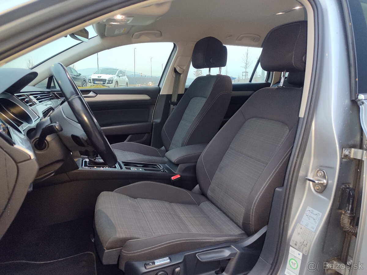 Volkswagen Passat 2.0TDi 110kw Facelift DSG - 11