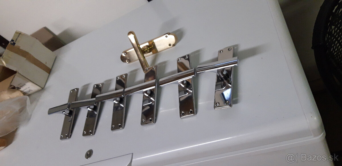 Klucky na vchodove dvere roztec 92mm a ine - 11