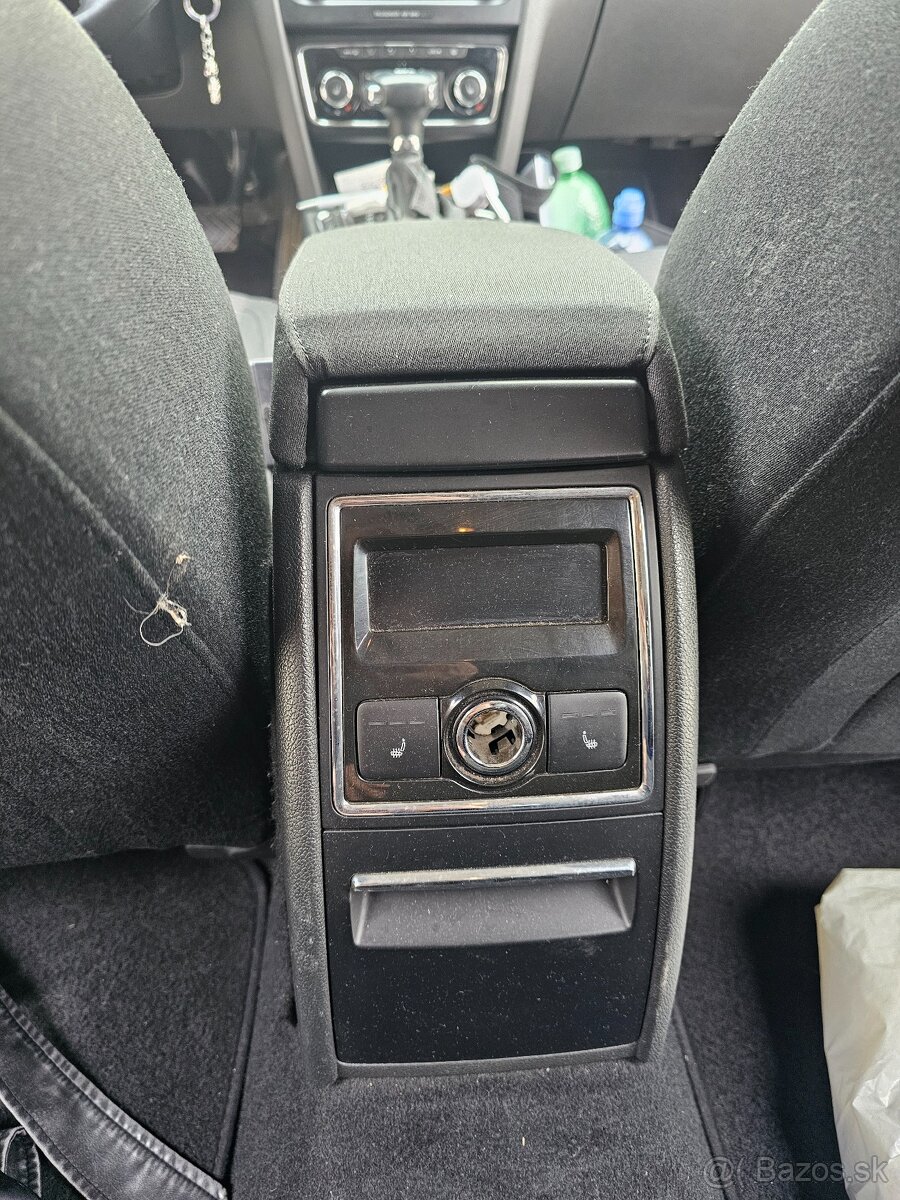 Škoda Superb 2 3.6 - 11