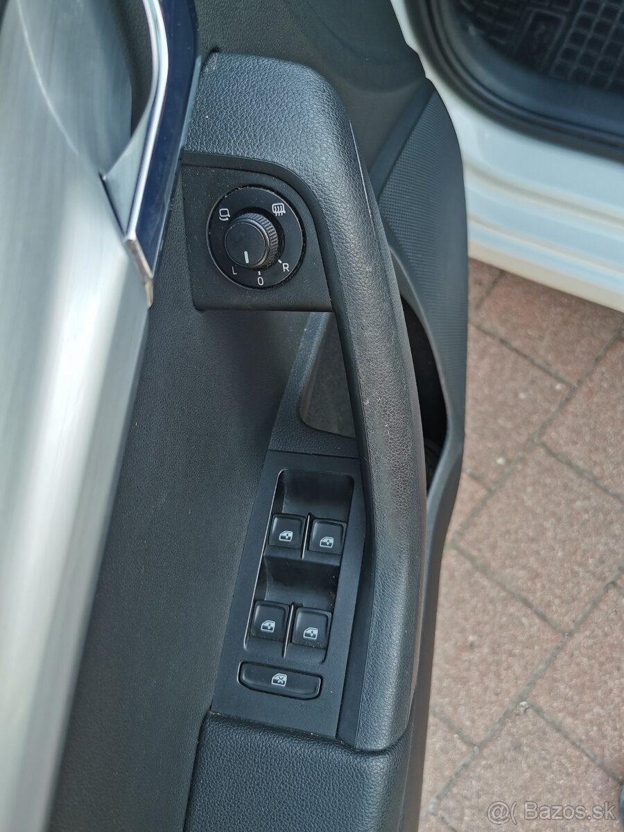 Škoda Octavia Combi 1.6 TDI 2017 85KW M5 - 11