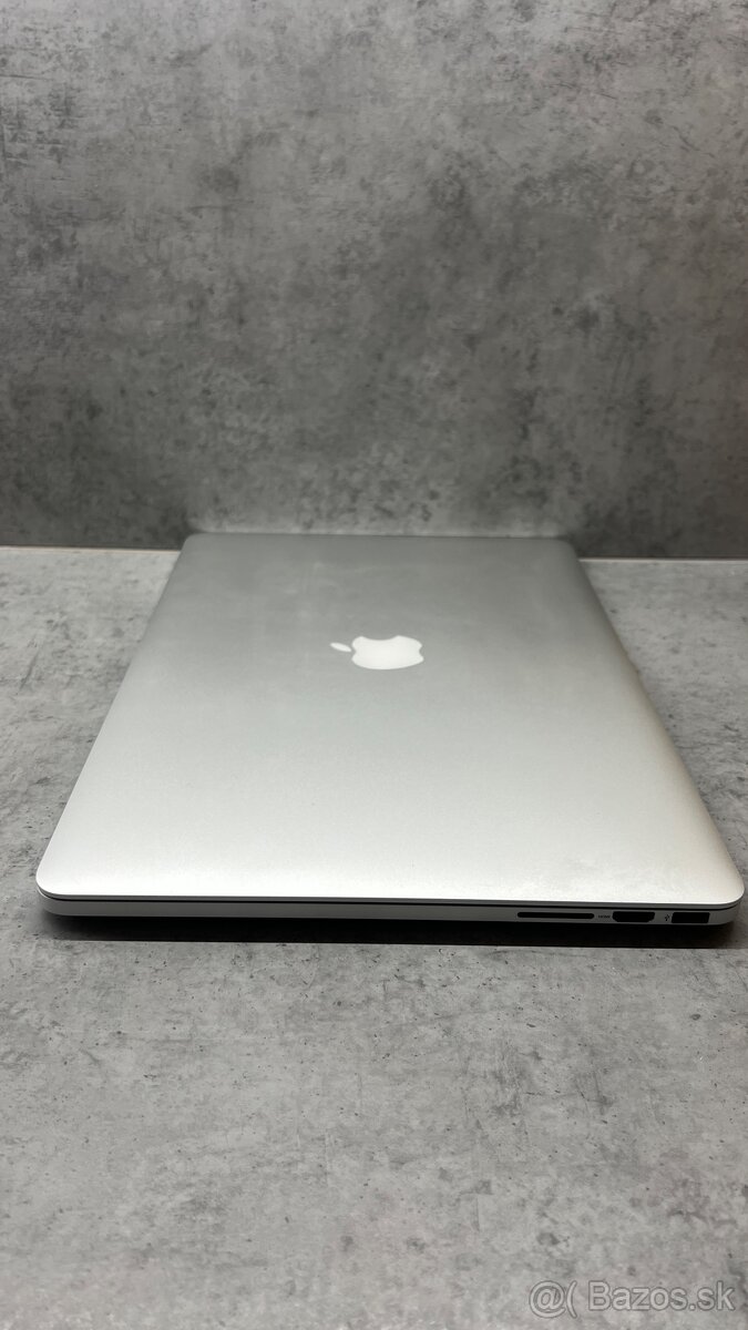 MACBOOK PRO 15” 1TB SSD - 11