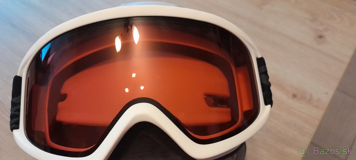 Lyžiarska prilba - 11