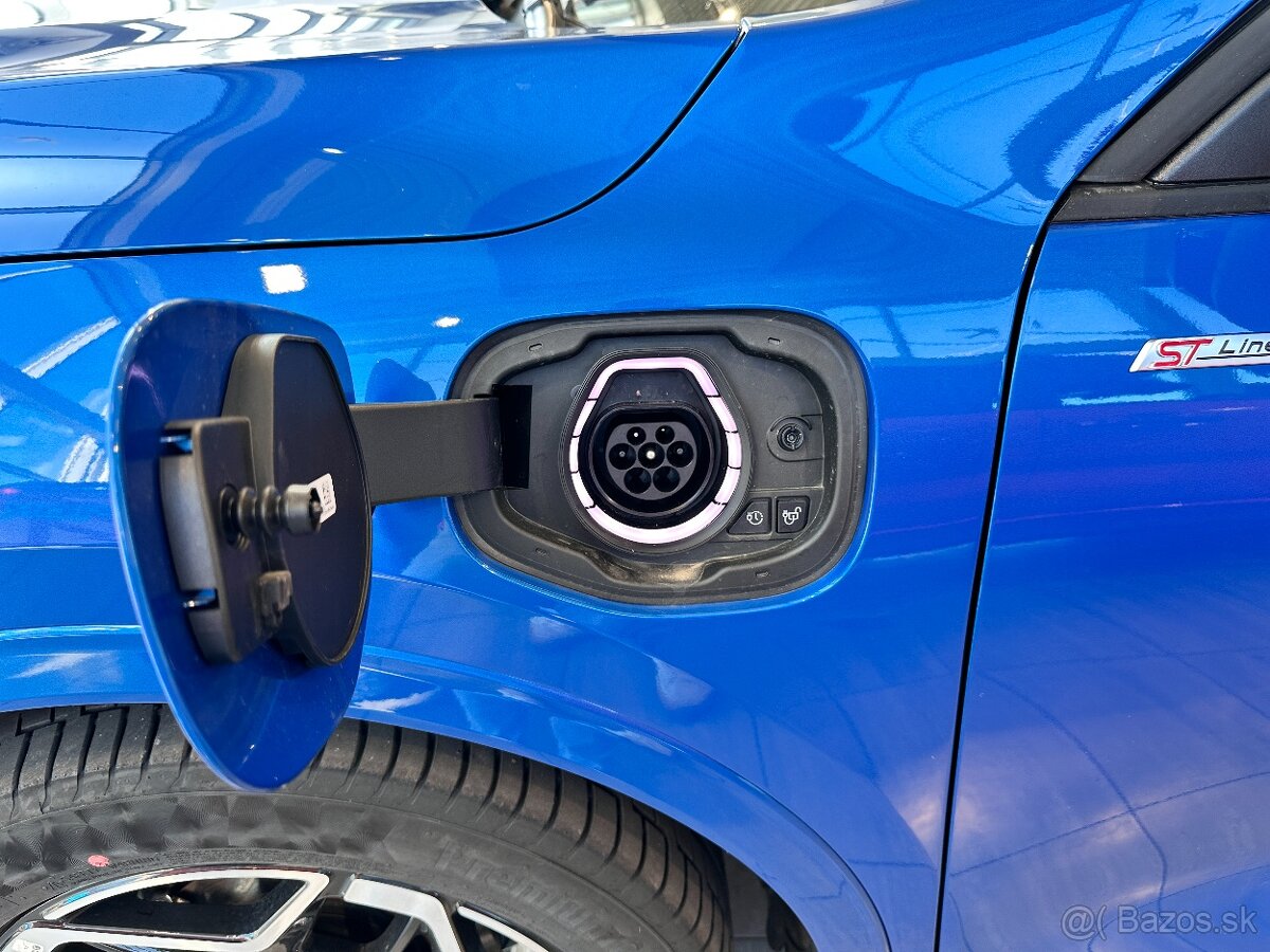 Ford Kuga 2.5 Duratec PHEV 225k ST-Line CVT - 11