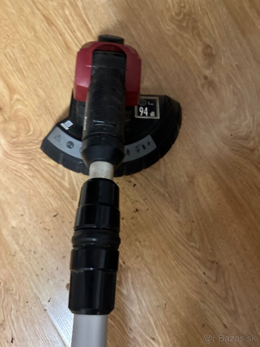 kosacky 2 ks , pila 1 ks, baterie vsetky ks - 11