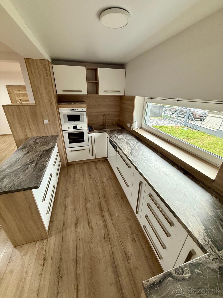 NA PREDAJ 5-izbový BUNGALOV - 11