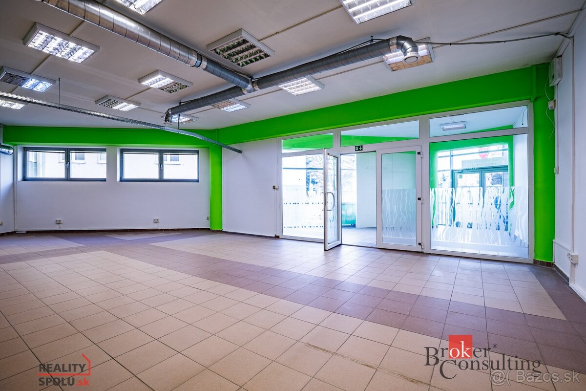 Prenájom obchodného priestoru – Polygon, Nitra (170 m²) - 11