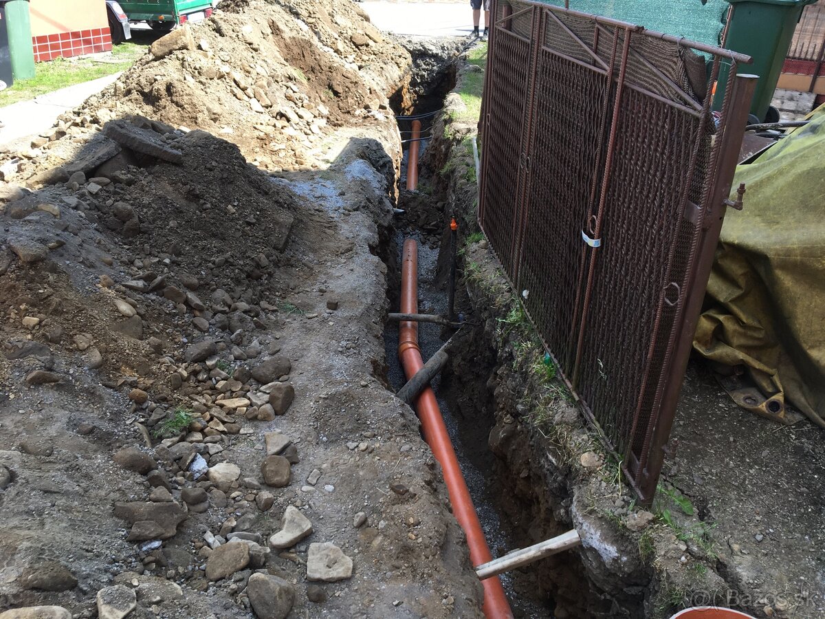 Kanalizačné a vodovodné prípojky - 11