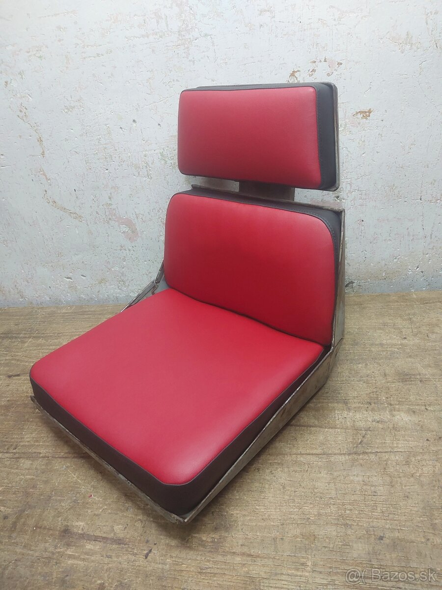 Sedačka zetor 6911-7211 - 11