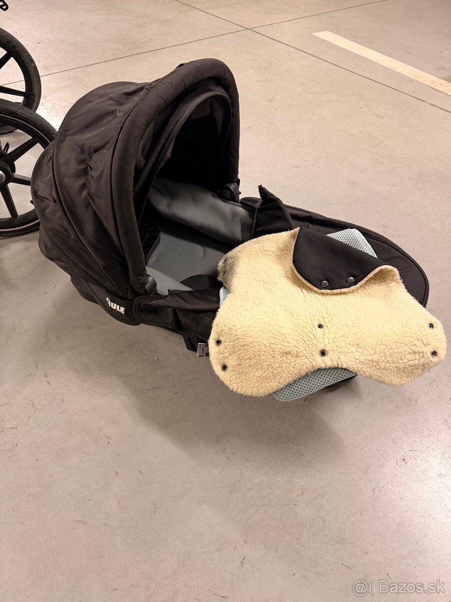 THULE Urban Glide 2 + vanička - 11