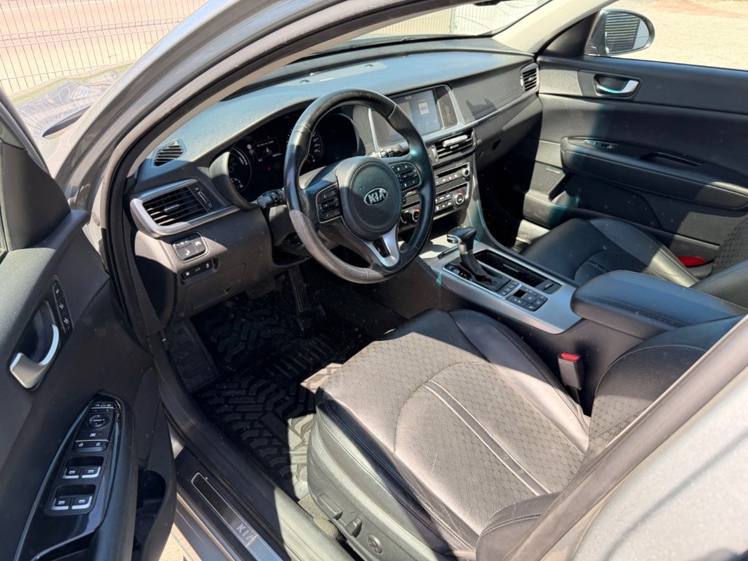 Kia Optima 2.0 I Plug in Hybrid r.v.2016 PHEV 150kw - 11
