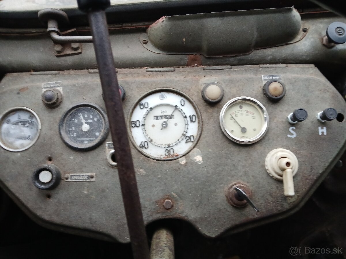 V3s valník servo s TP a Spz - 11