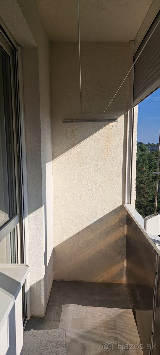 Predaj 1 izbový byt s loggiou, záhradou a pivnicou - 11