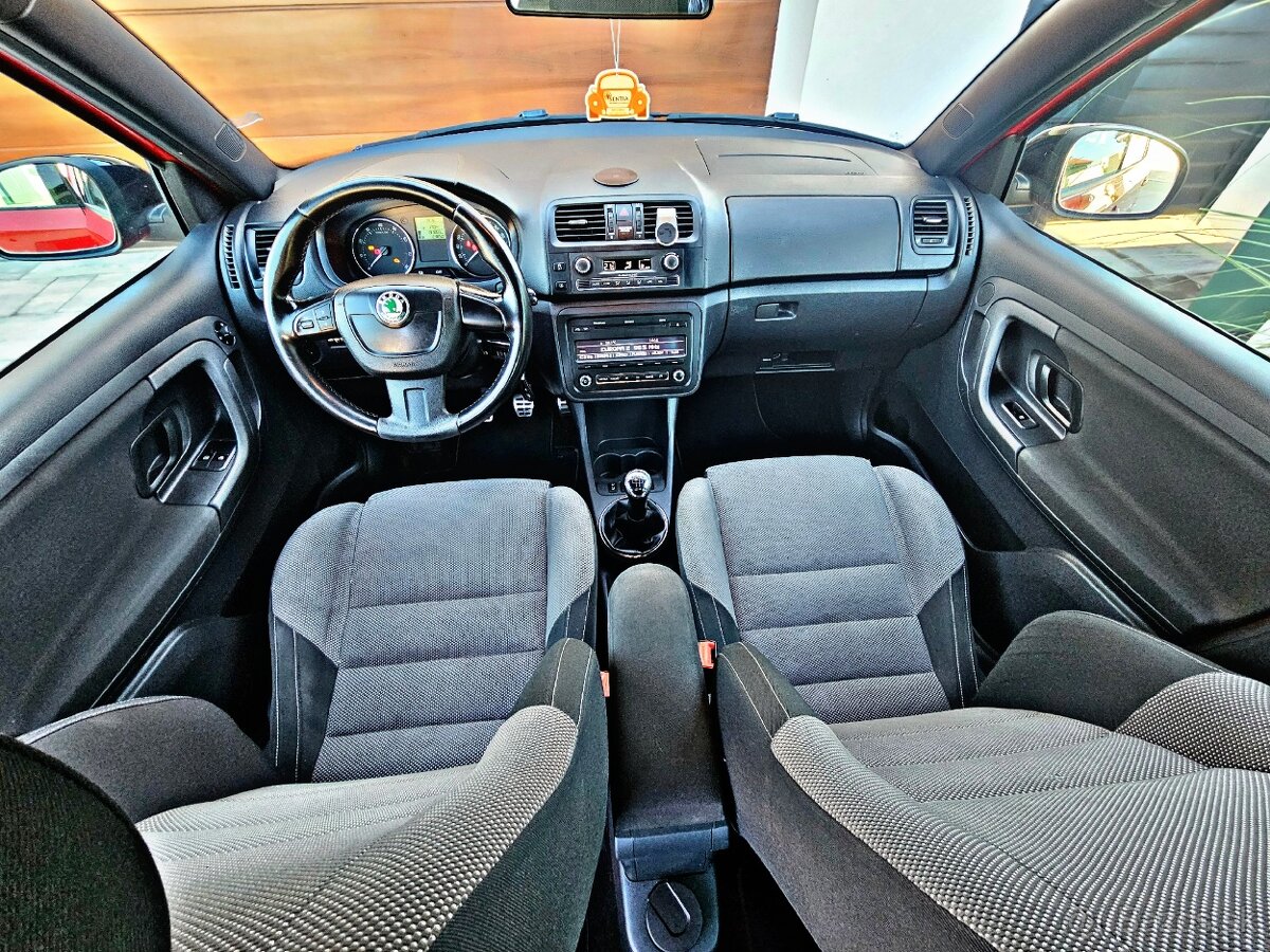 Škoda Fabia 2 Monte Carlo 1.2 TSI/63KW 12/2011 - 11