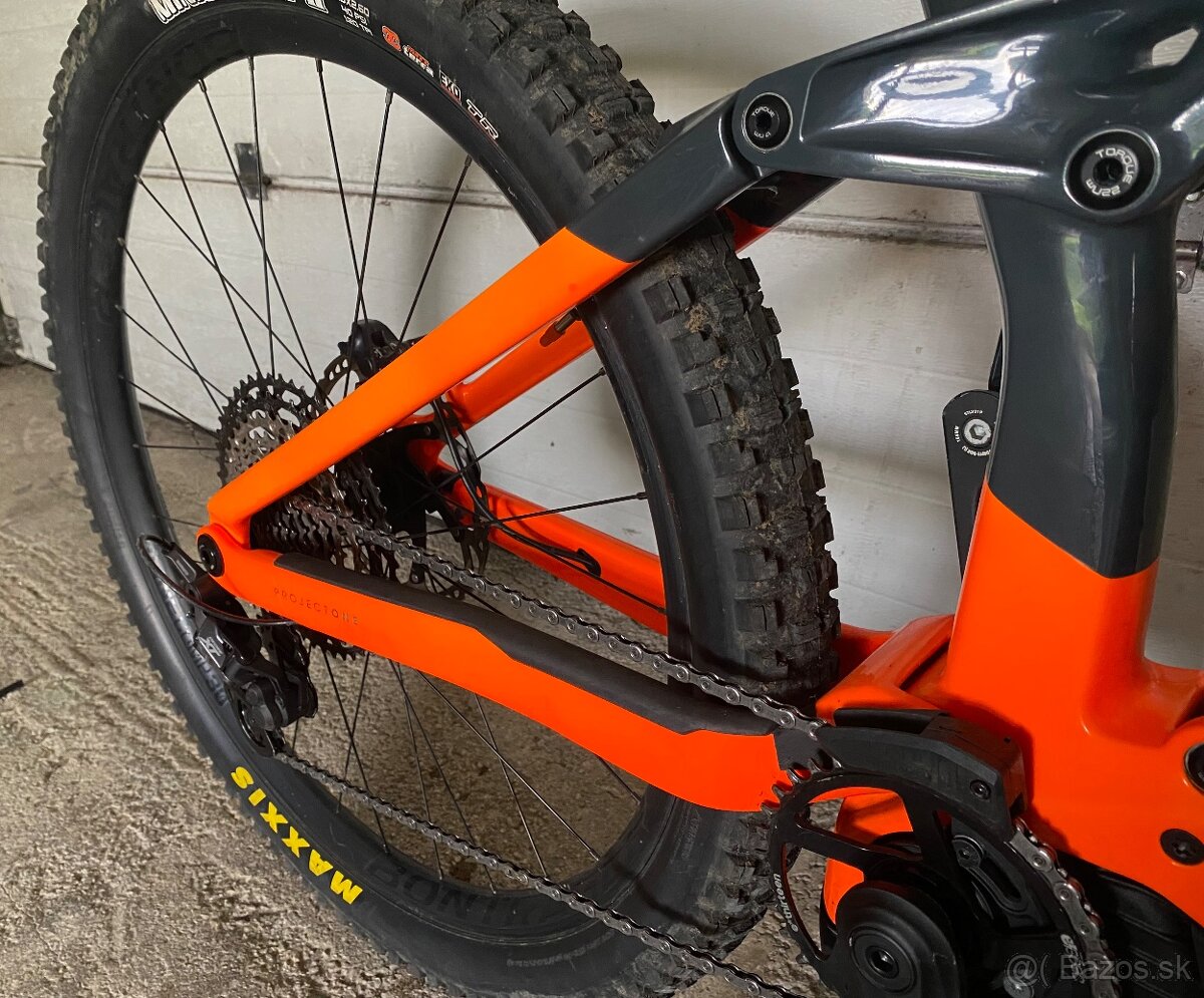 Trek Rail 9.8 XT Project One - 11