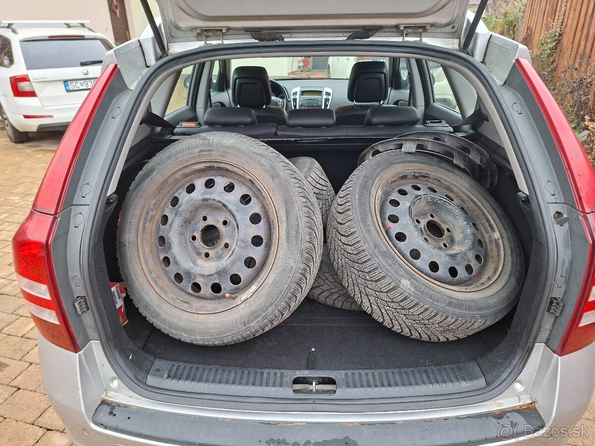 Predám Kia Ceed SW 1.6 CRDi, 3/2008 - 11