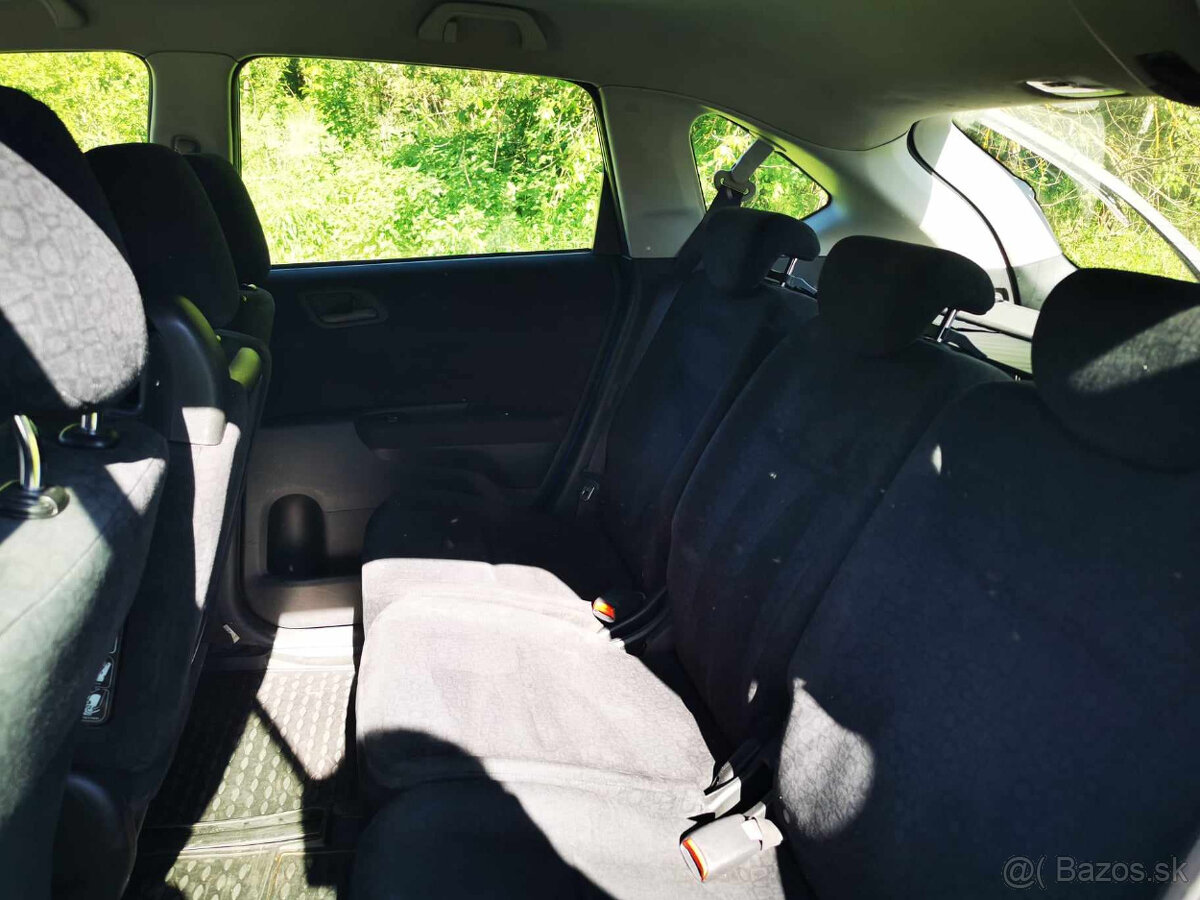 Honda FR-V 1,7 92kW 2005 - 11