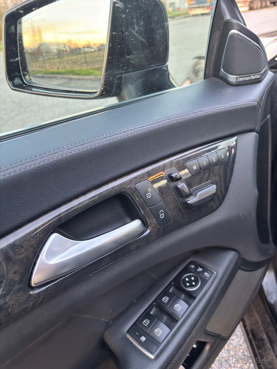 Mercedes-Benz CLS 350CDI - 11