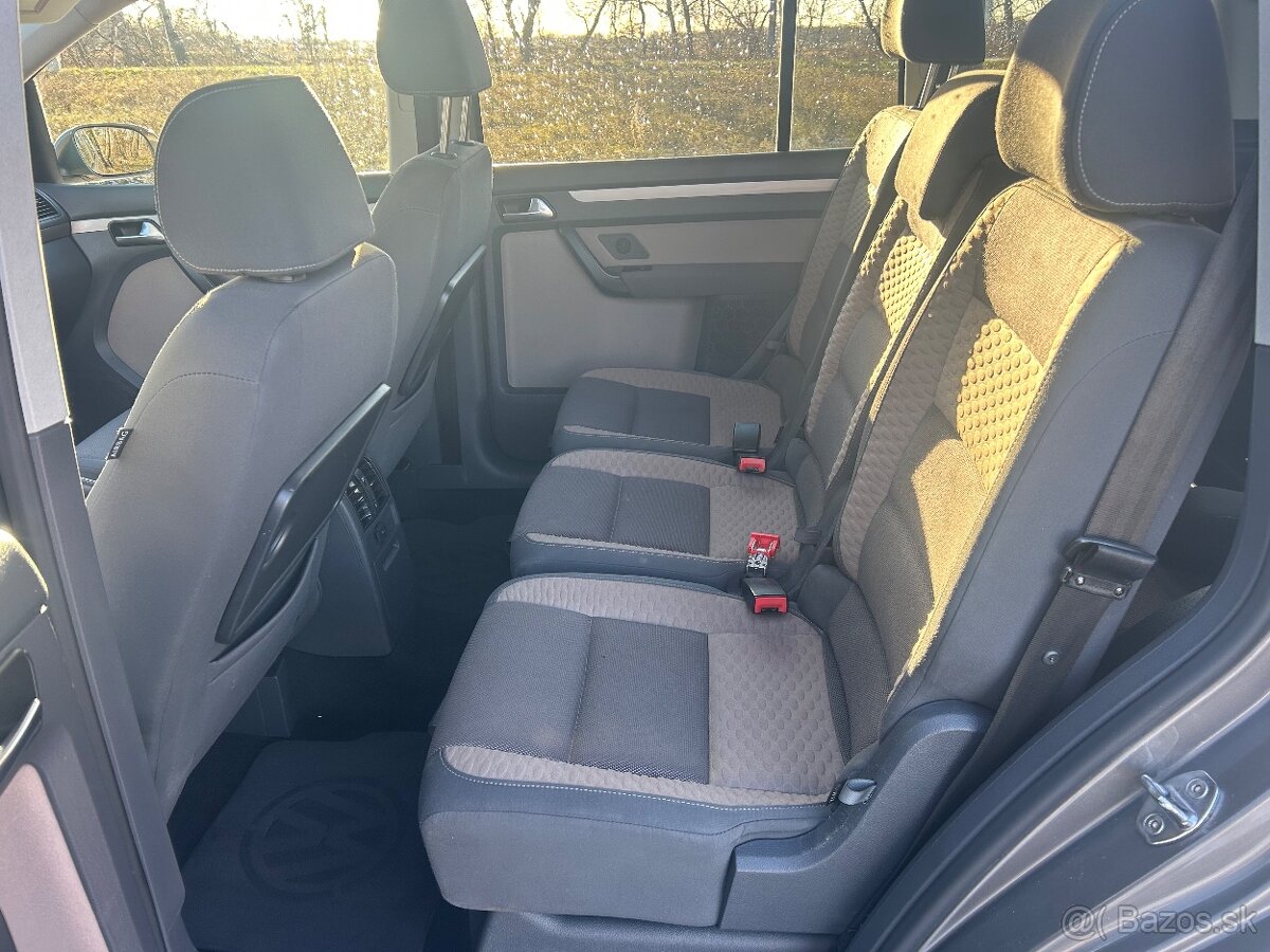 VW Touran Cross 1,9TDi 7m. - 11