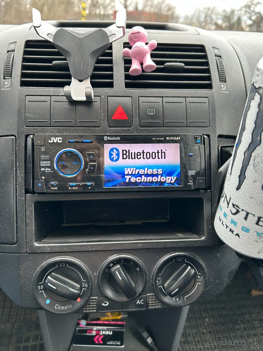 Volkswagen Polo - 11