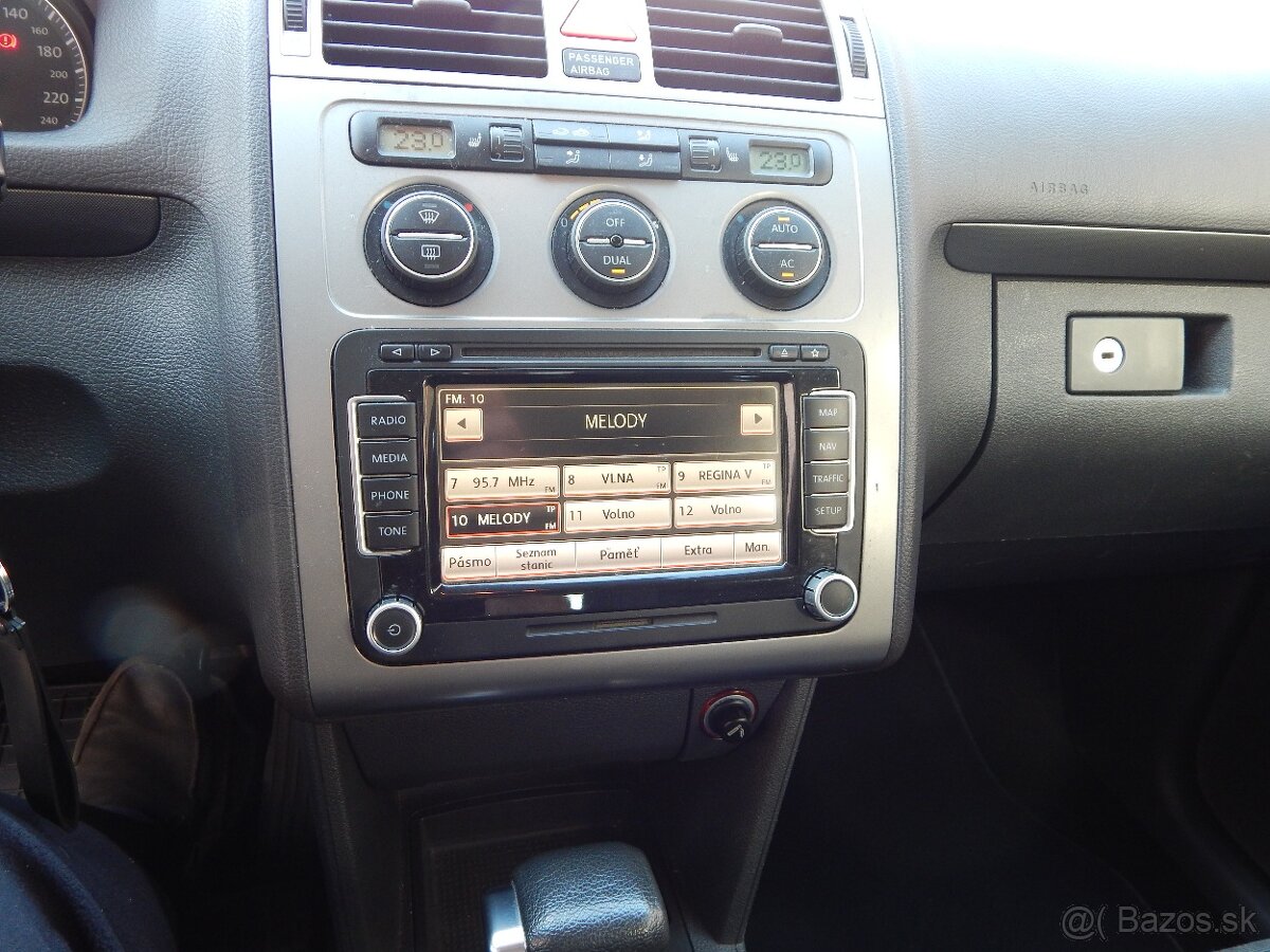 VW TOURAN 1,9 TDI, 77 kW, DSG 7 - 11