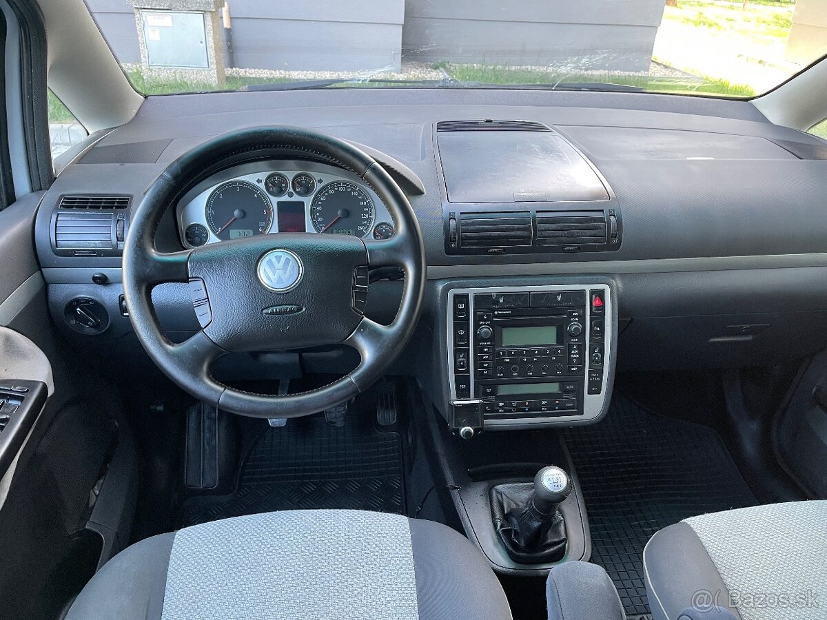 Volkswagen Sharan Facelift - 11